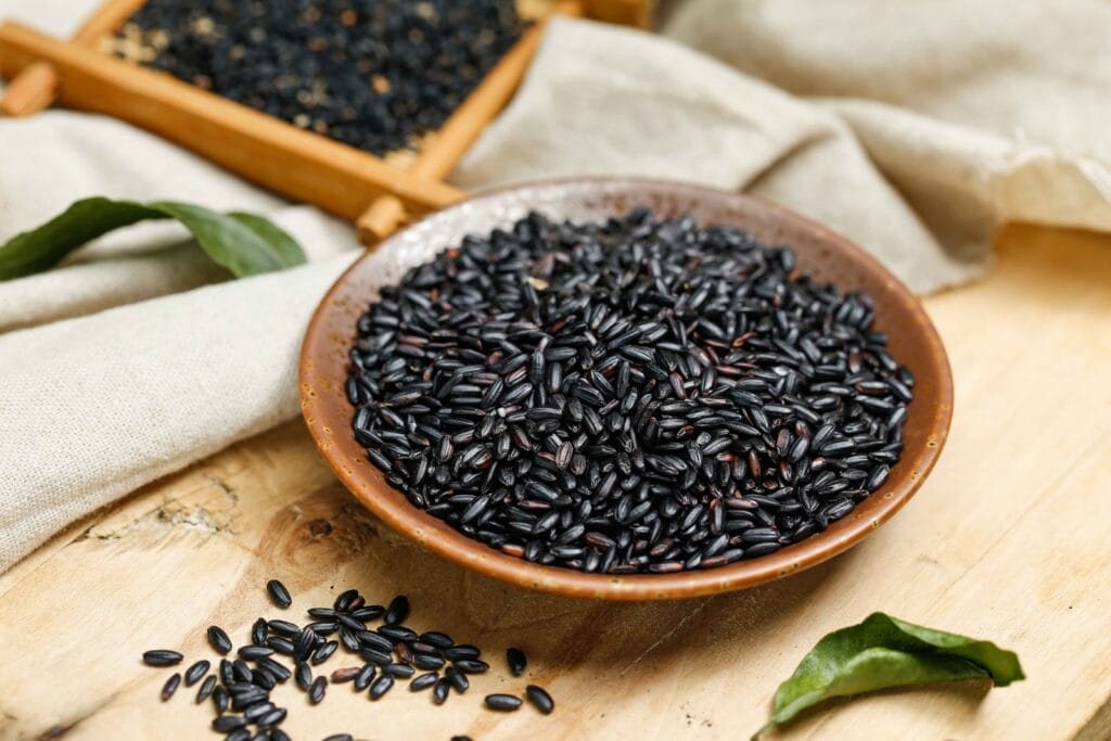 Karuppu Kavuni Rice Benefits in Tamil